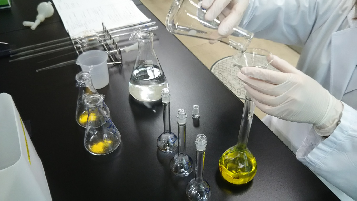 化学製品開発の有機合成