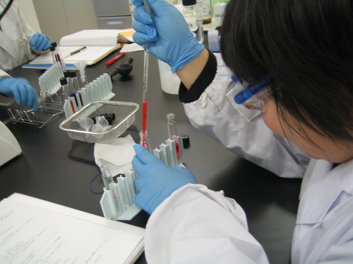 環境分析に関する実験補助業務