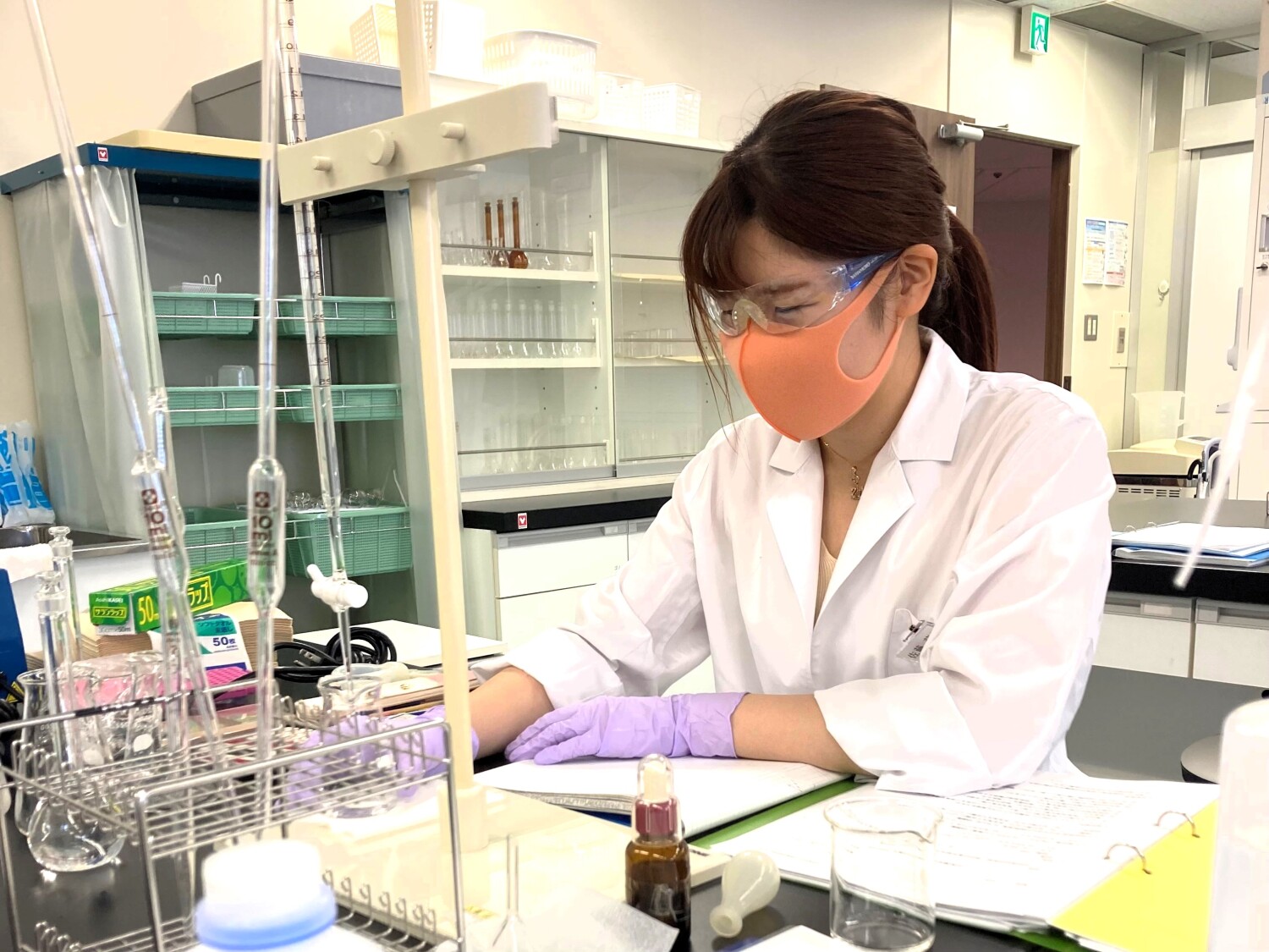 GCなどを用いた化学物質の成分分析・データ処理