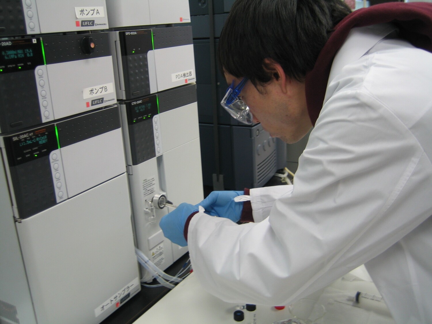 製薬会社での分析実験業務