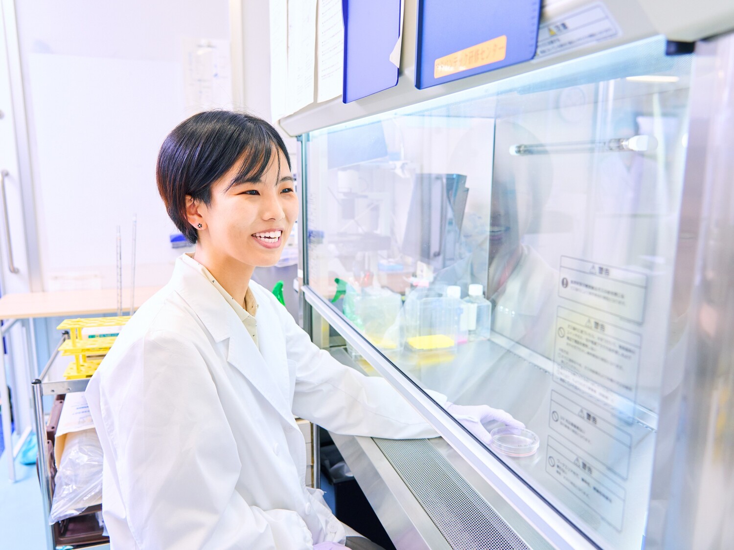 バイオ実験や水処理実験などの開発補助業務