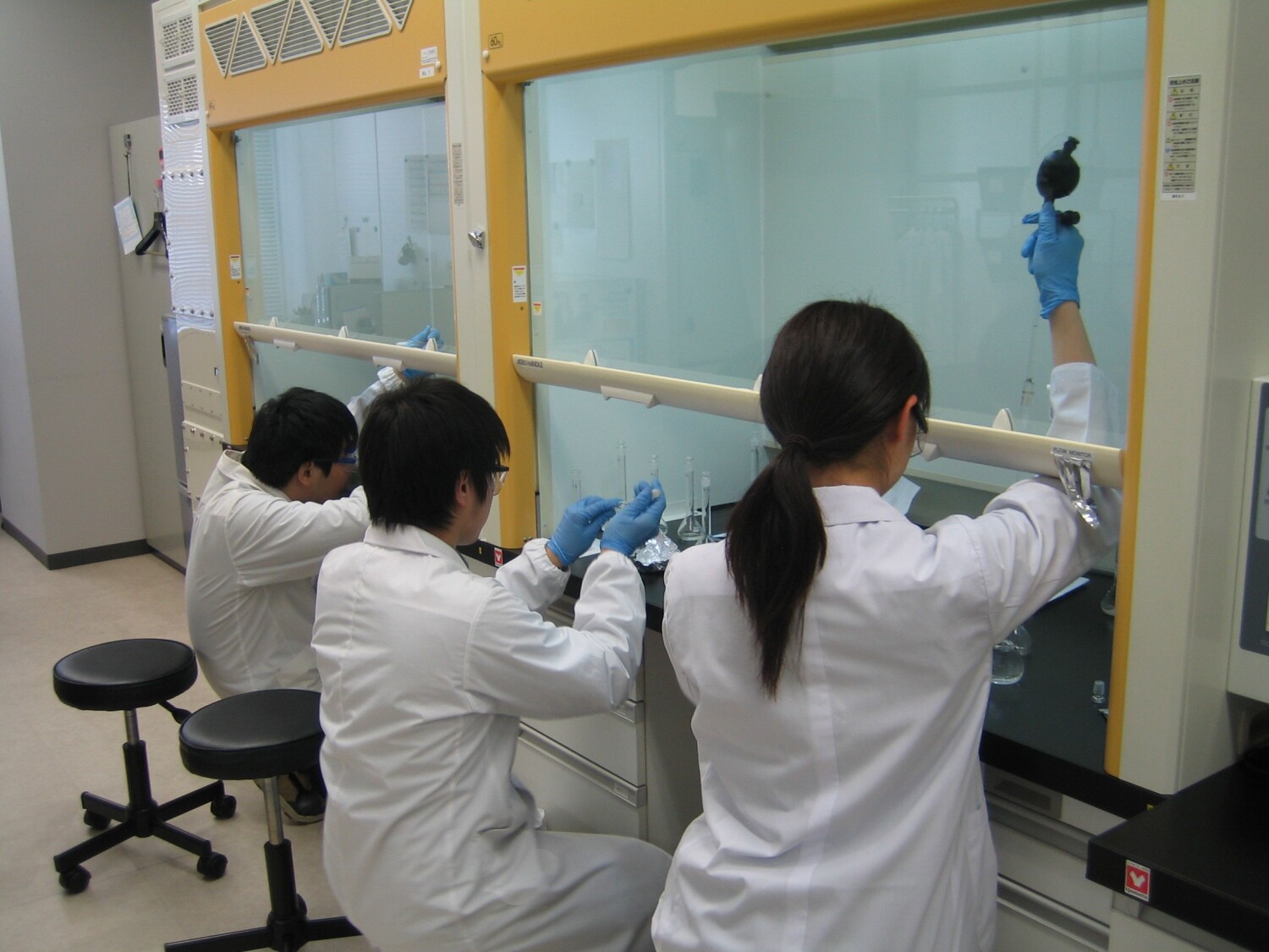 【大阪市此花区】GC・LC使用した分析・合成業務