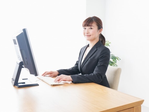 電子材料メーカーでの出荷業務スタッフ|高シェア製品を世界へ届ける重要ポジション