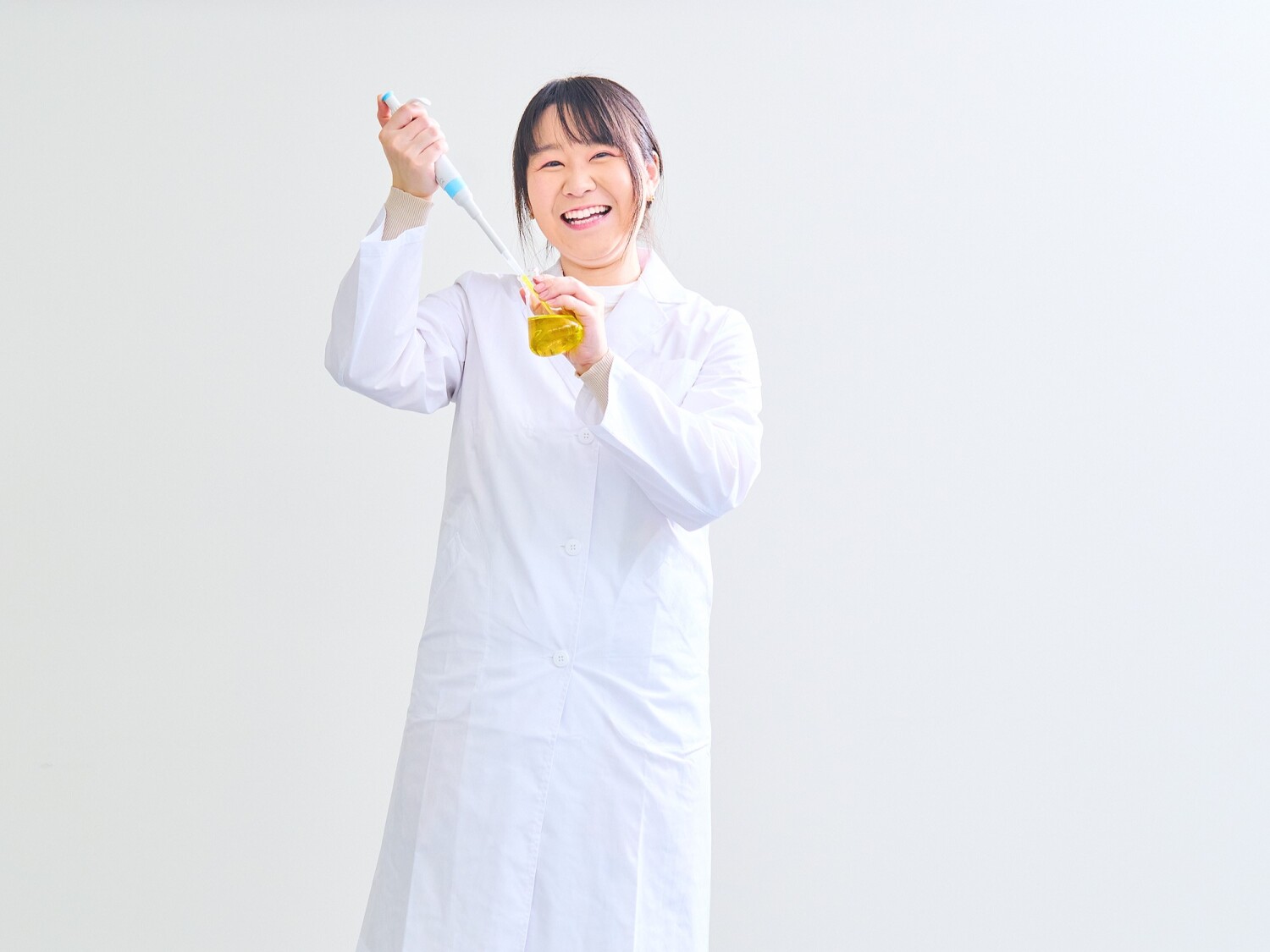 化学メーカーでの塗料の研究(性能検査や試作)