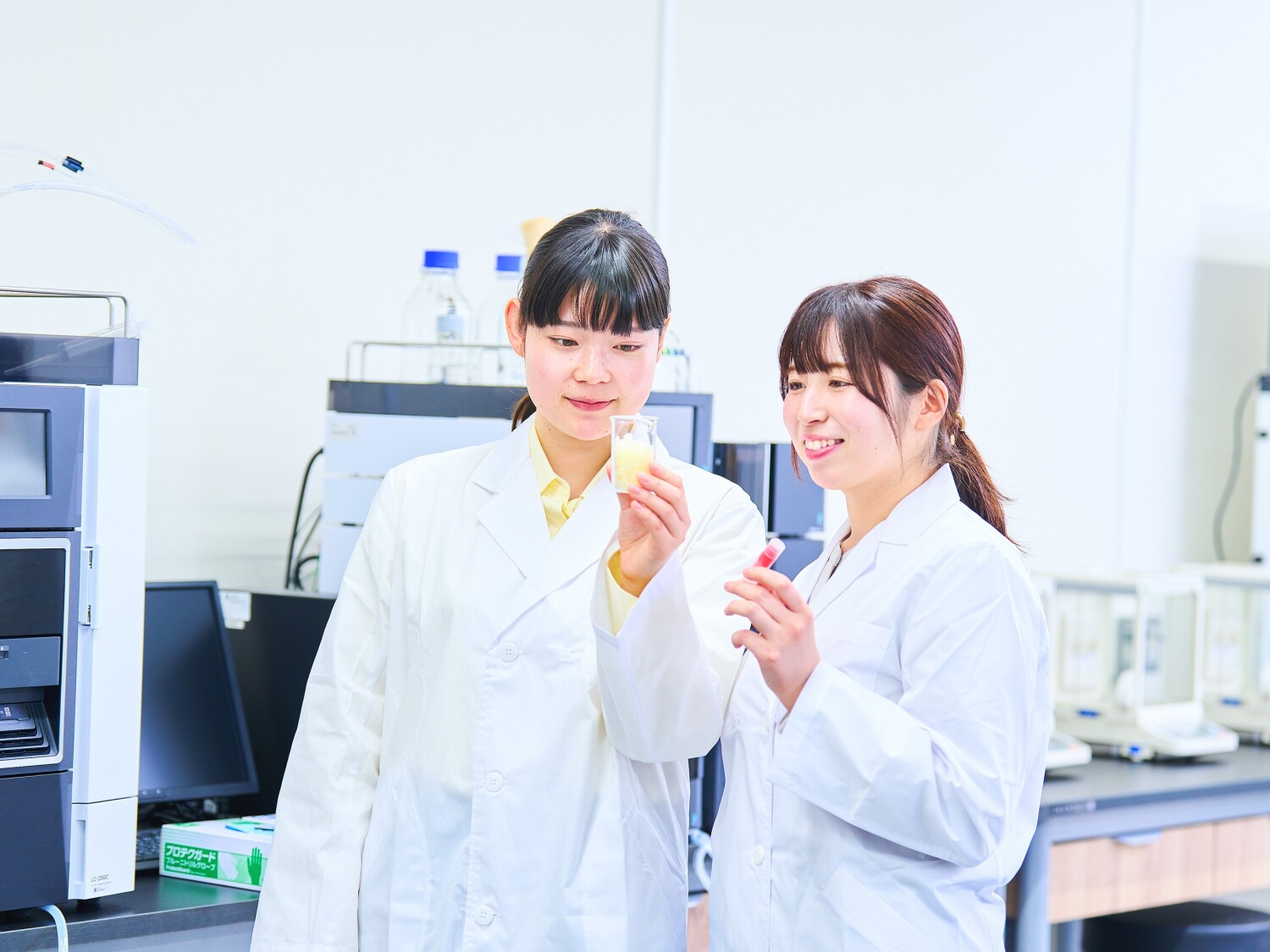 化粧品・医薬部外品の処方開発職（ヘアケア・洗浄剤開発／OEM管理・商品企画連携）