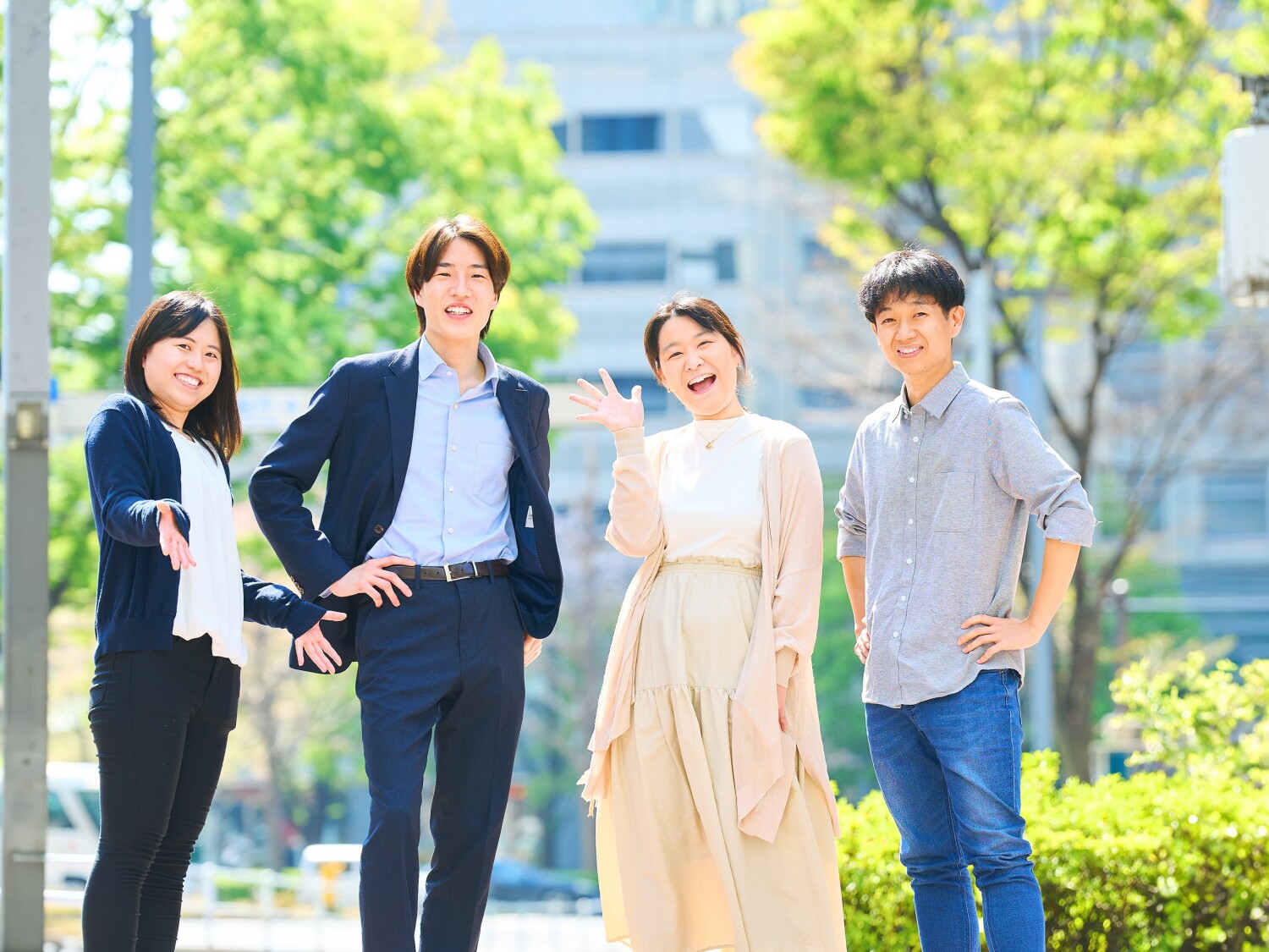 【加古川市】化成品を作る素材メーカーで設備の保守点検や製造作業/文理不問!どなたでもご応募いただけます☆/車・バイク・自転車通勤OK/社内に入浴施設あり/20代~30代活躍中!