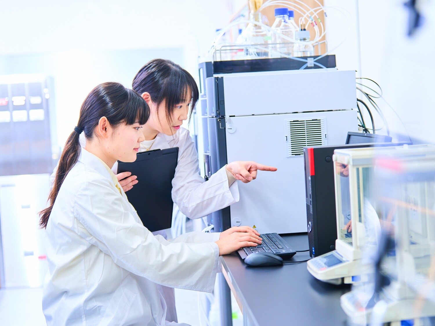 【神戸市中央区】医薬品の品質管理をお任せ/HPLCを使用した理化学試験た安定性試験/駅徒歩5分/OJT教育あり☆/実務未経験の方もOK、是非ご応募ください!